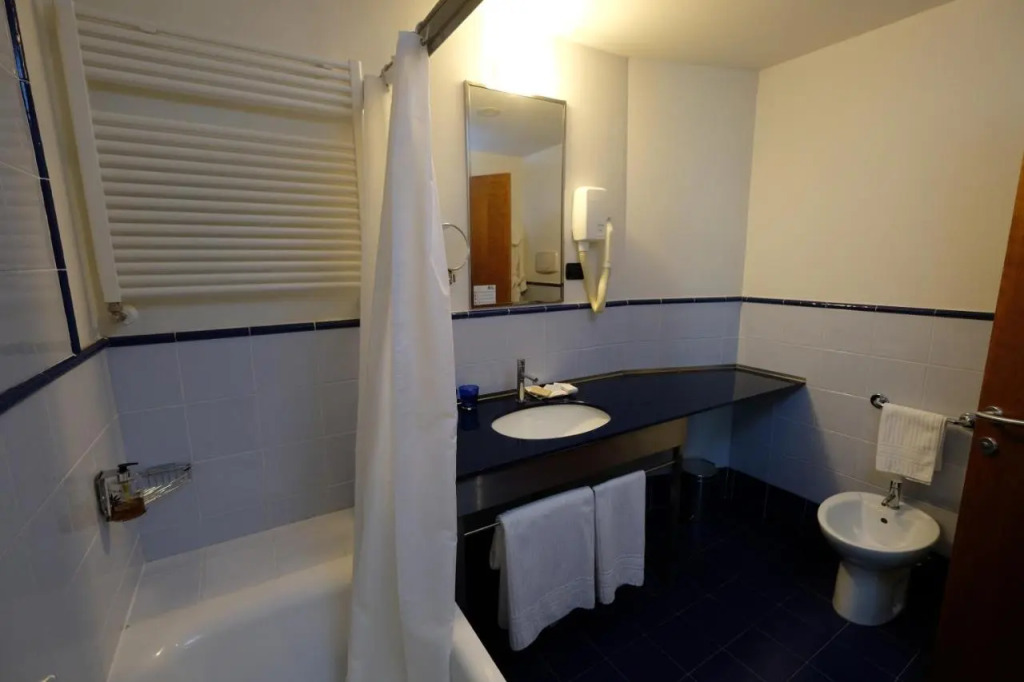 Hotel Balance