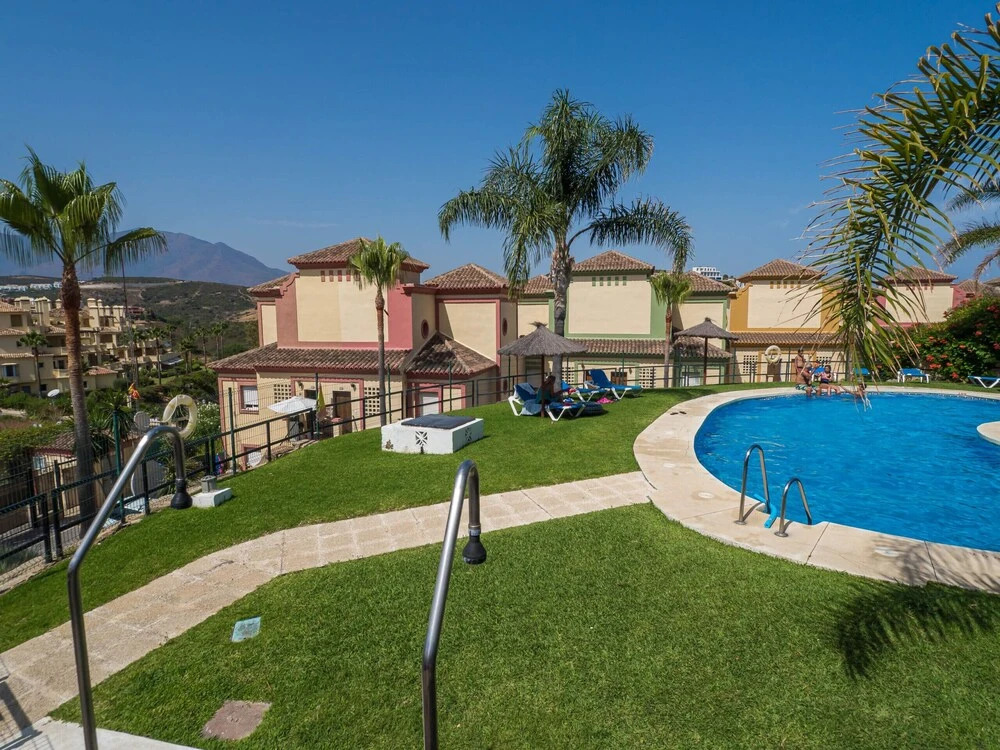 Jardines de Casares 5002