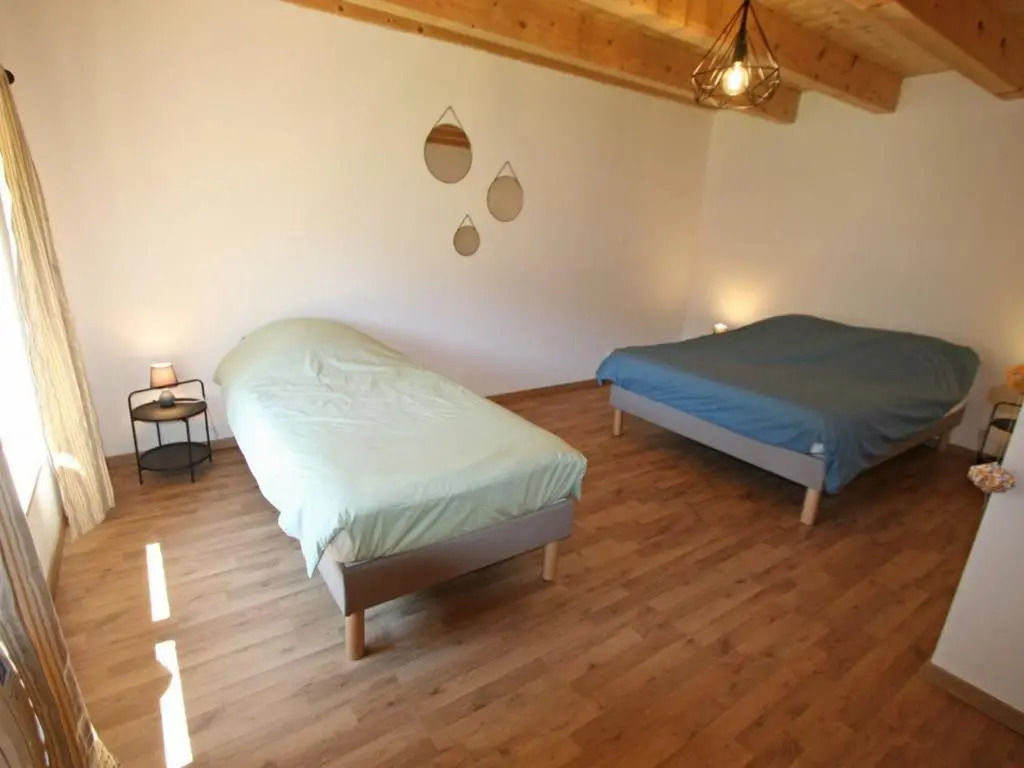 Grande Maison pour 10 Pers. avec Jardin, Terrasse, BBQ, Près de Bruyères et Gérardmer - FR-1-589-335