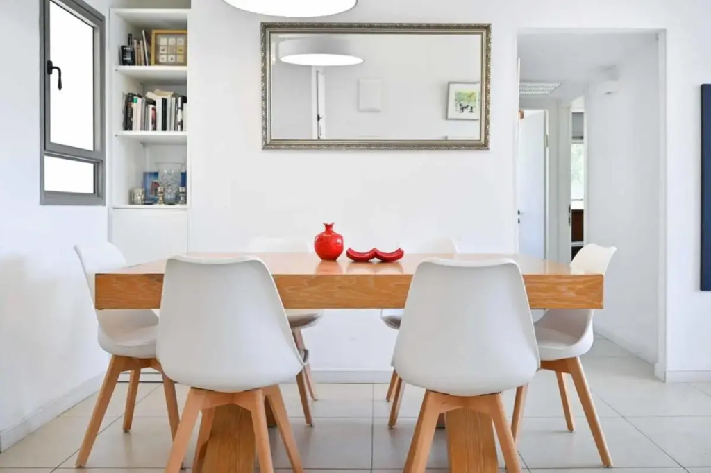 Classy 2BR in Amsterdam by HolyGuest