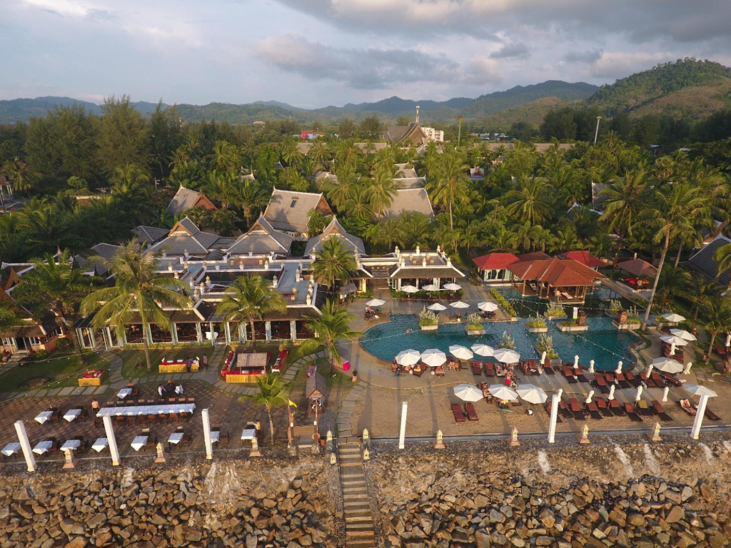 Mukdara Beach Villa & Spa Resort