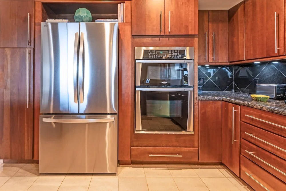 Ocean View Kaanapali Condo w 2 Lanais Loft AC Pool Walk to Beach