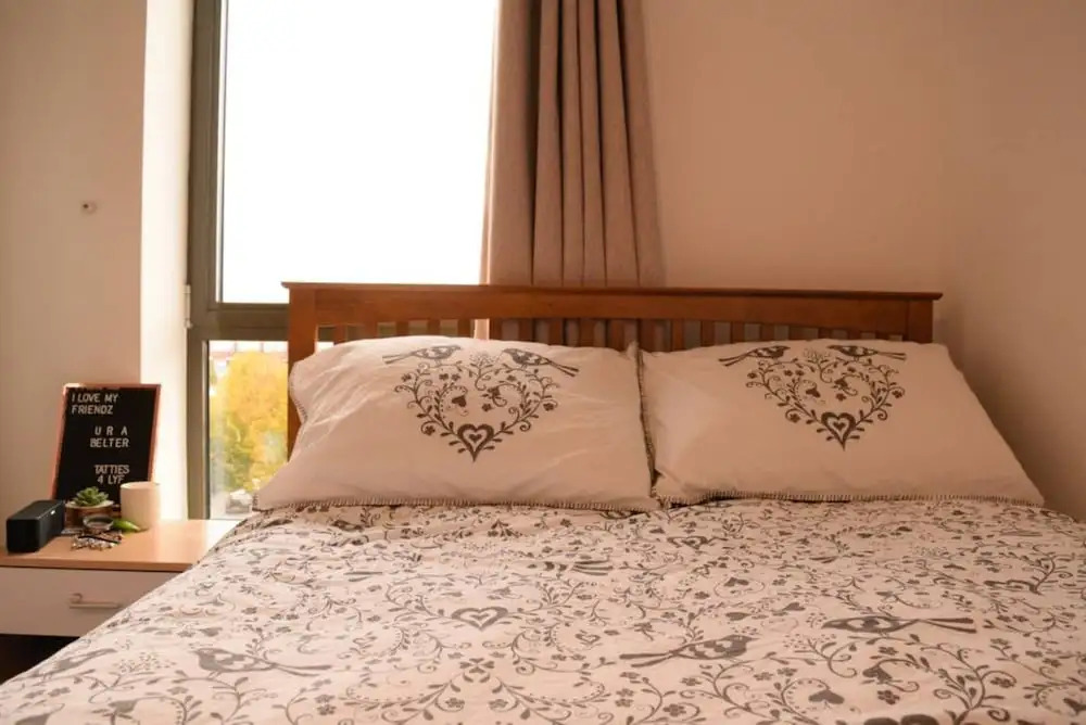 2 Bedroom Apartment Near the O2 Arena