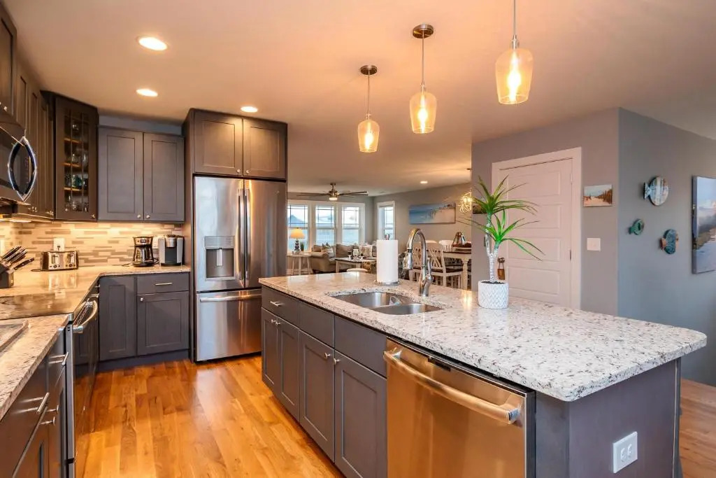 Beach 45 by Oak Island Accommodations