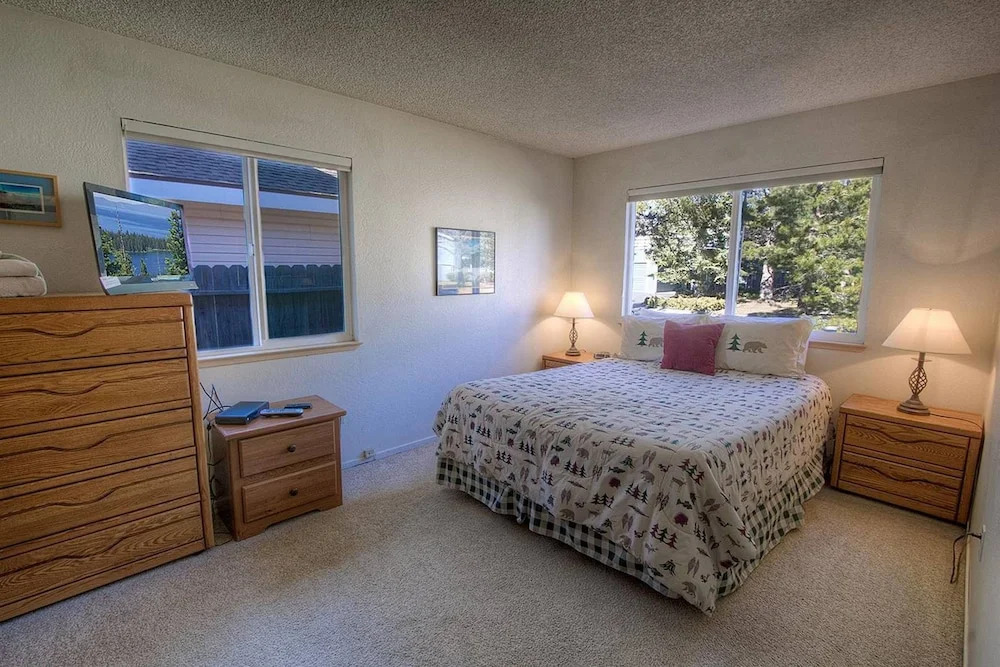 Rock Water Cove by Lake Tahoe Accommodations