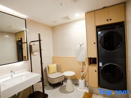 Le Zi Hotel