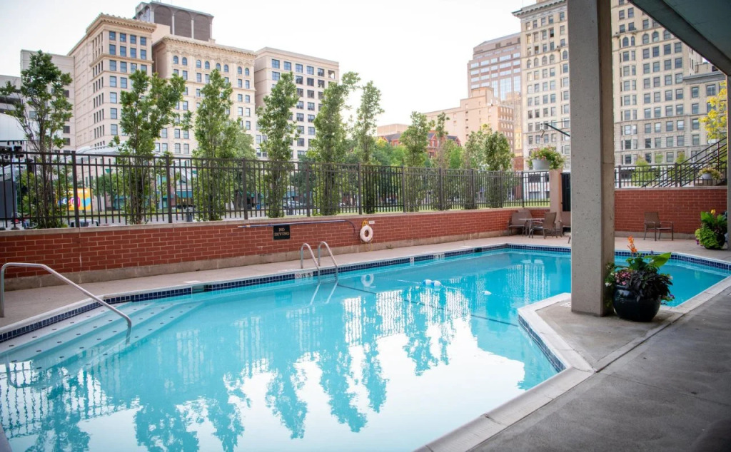 Crowne Plaza Hotel Dayton