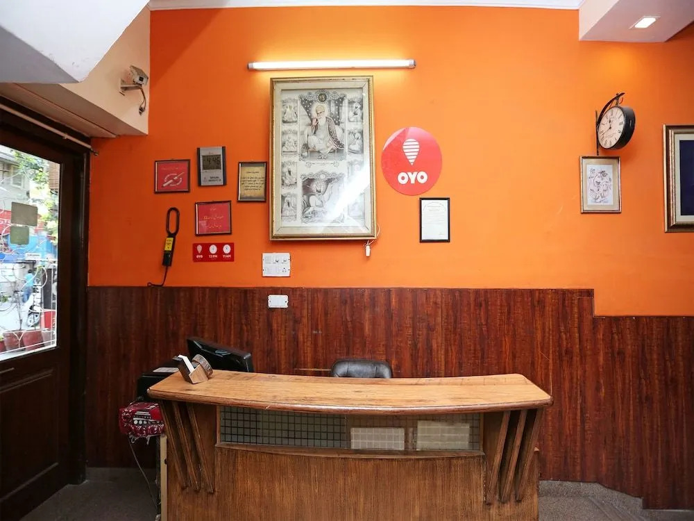 OYO Flagship 14164 Satwah 29