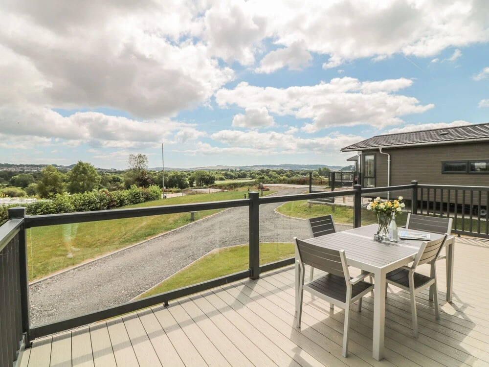 Ash Lodge