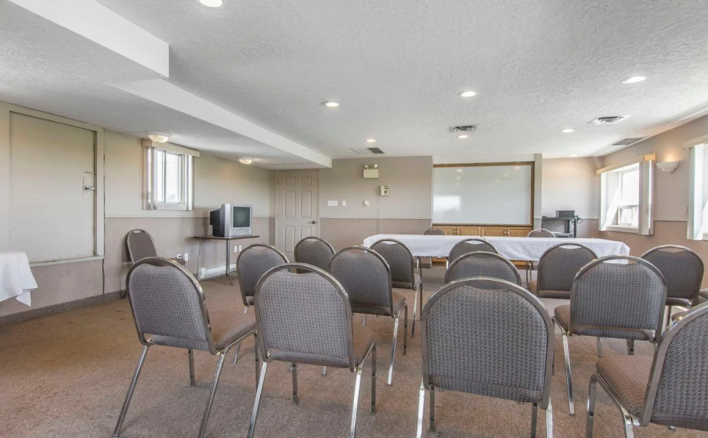 Motel 6-Moncton, NB