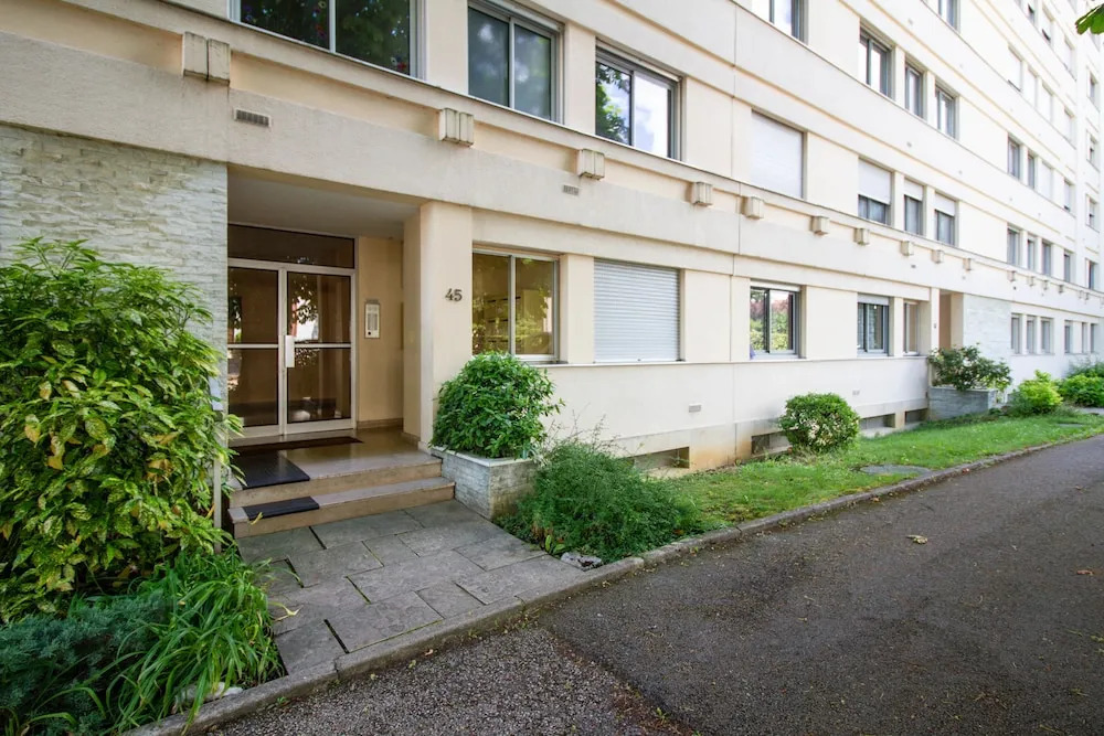 Le Lamartine Cosy & Clean