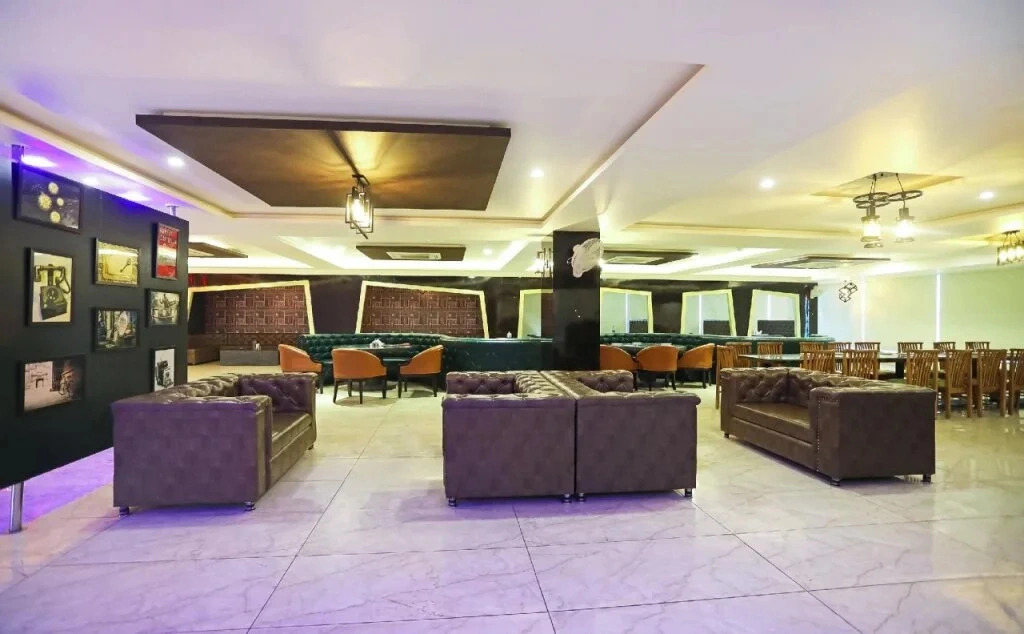 Hotel G-20 Inn