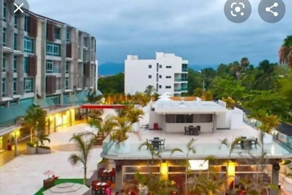 Nuevo Vallarta departamento 2 rec 1 baño y medio , excelente ubicación