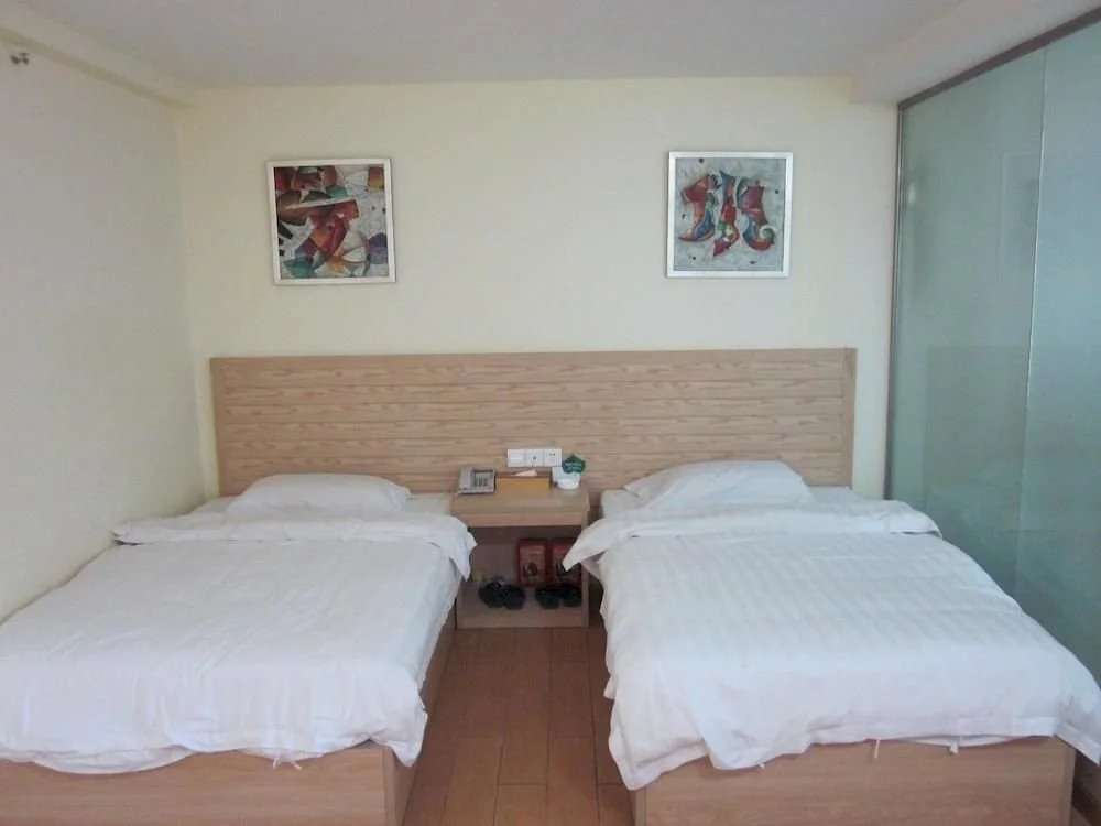Nanxiong Happy 365 Business Hotel