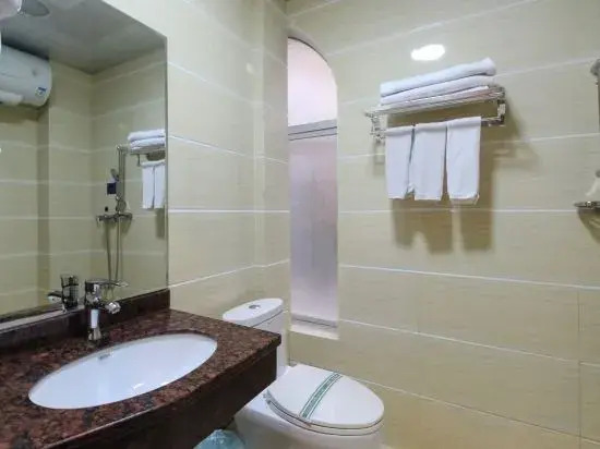 Hepu Dongyuan Hotel