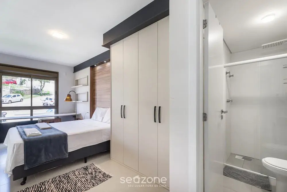 YHD - Condominium With Pool Near Ufsc Located in Carvoeira, This Condominium is an Excellent Choi
