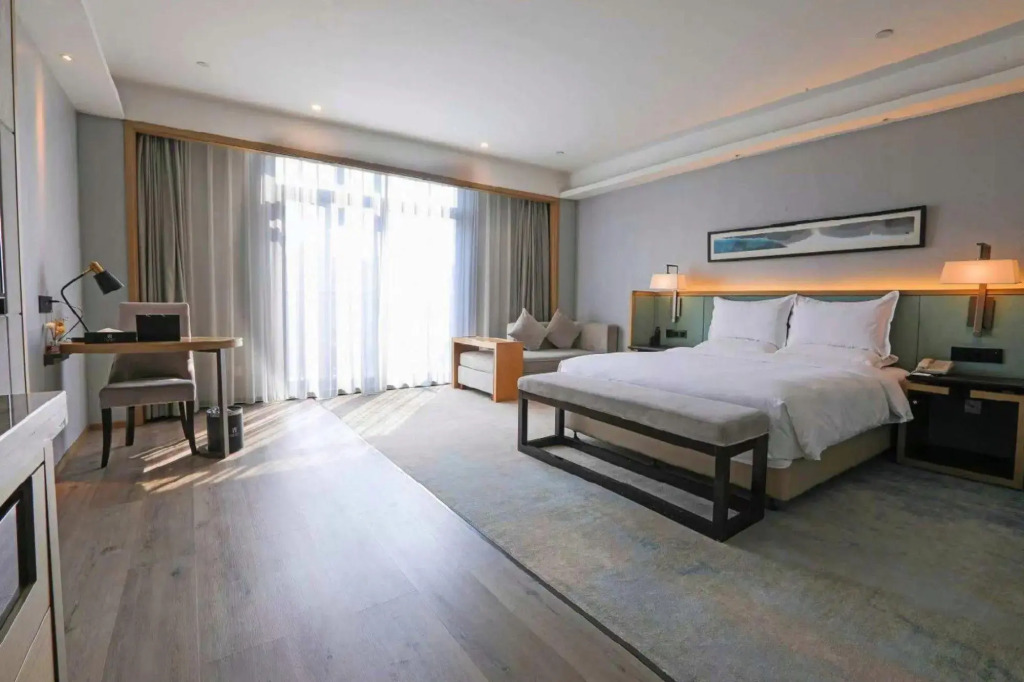 Stayat Hotel