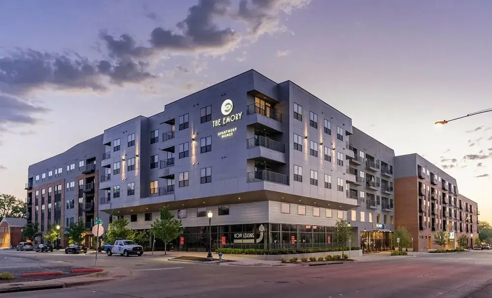 Landing Apartments - The Emory