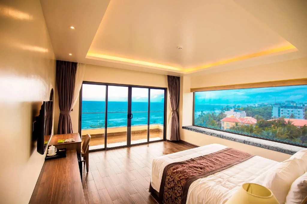 Coral Bay Resort