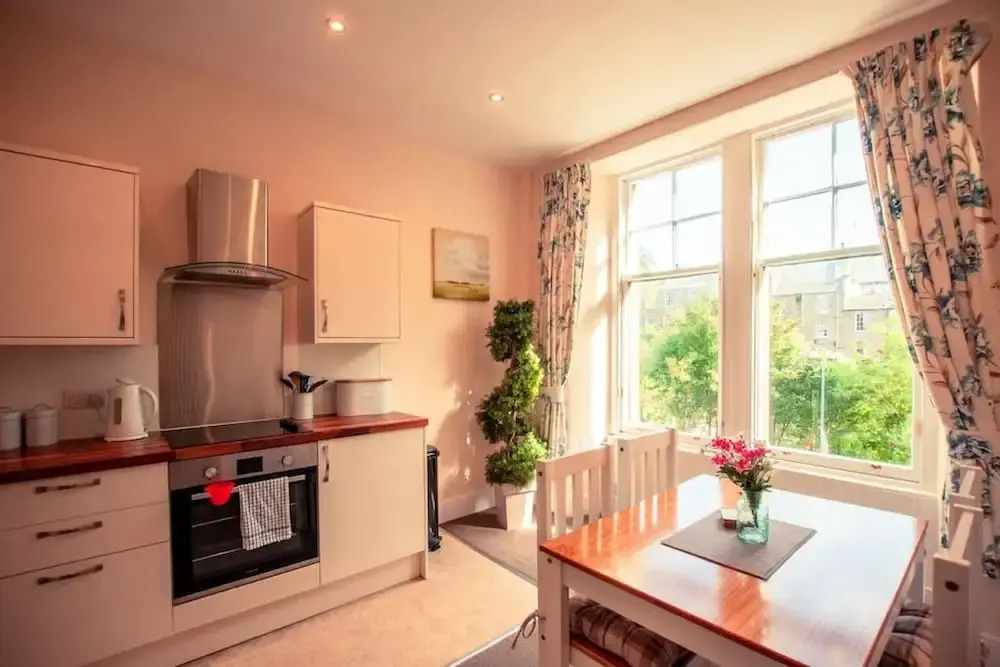 Magdalen House - Stunning Spacious Apartment in the Heart of Dundee