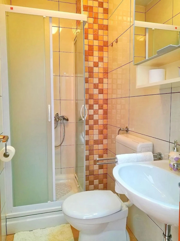Apartment Kola