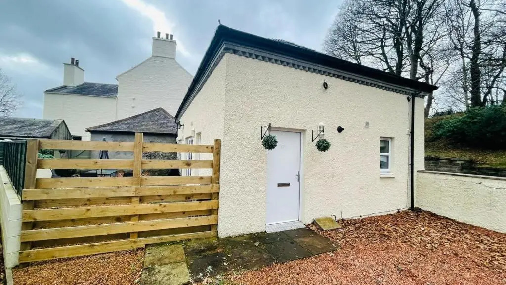 The Old Stables 17a