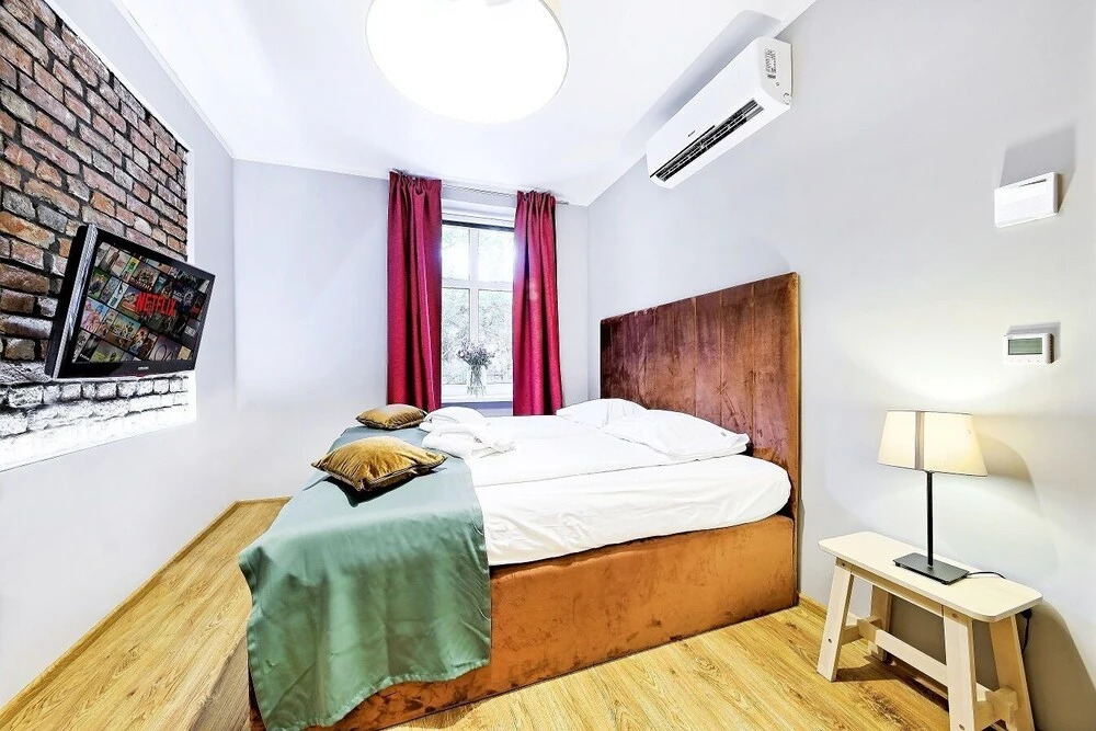Apartamenty Cinema