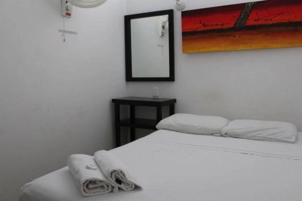 Hostal Gayser