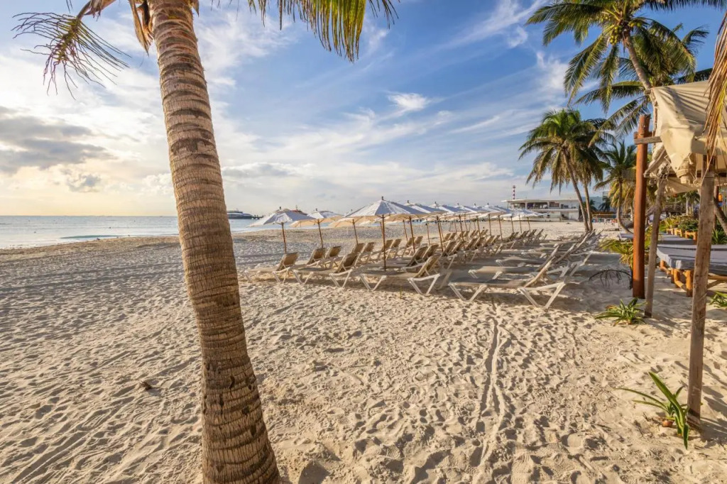 Areia Playa del Carmen - Beach Front Hotel