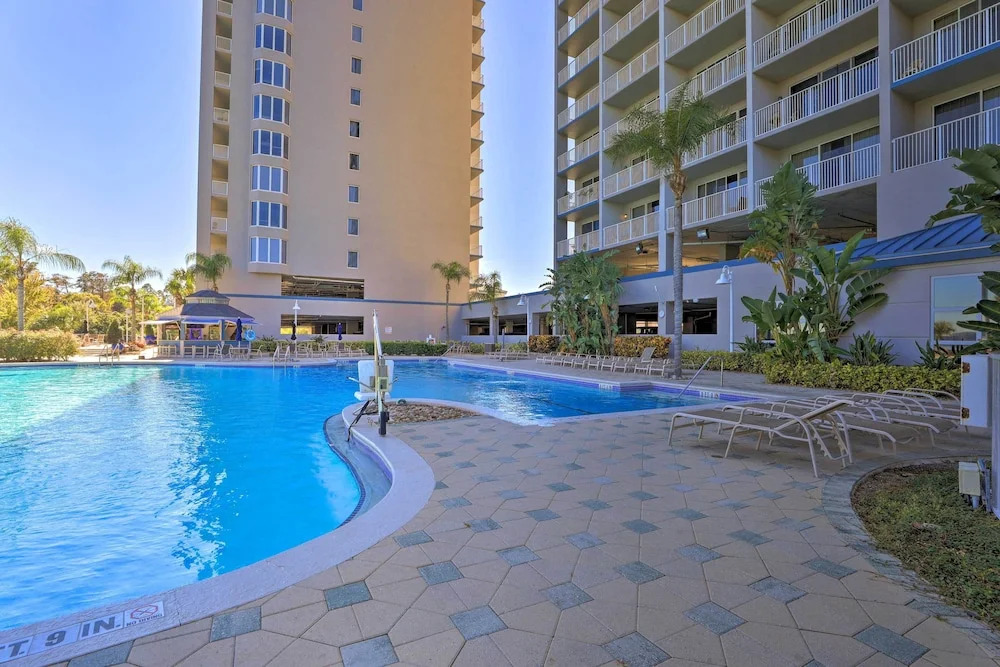 ~ 2 Mi to Disney & Universal: Orlando Resort Condo