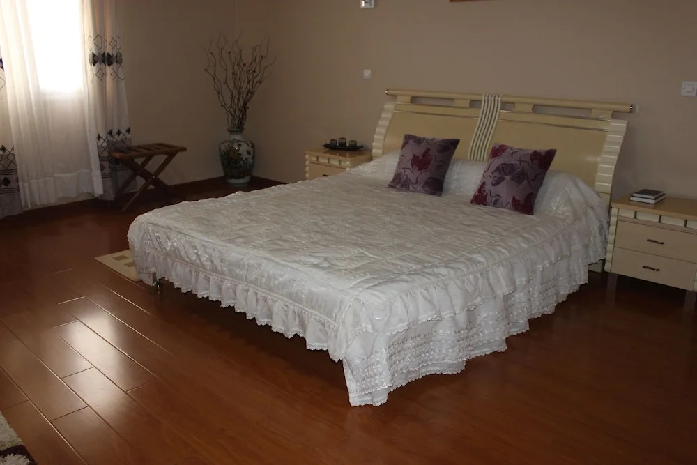 Vannie Hotel