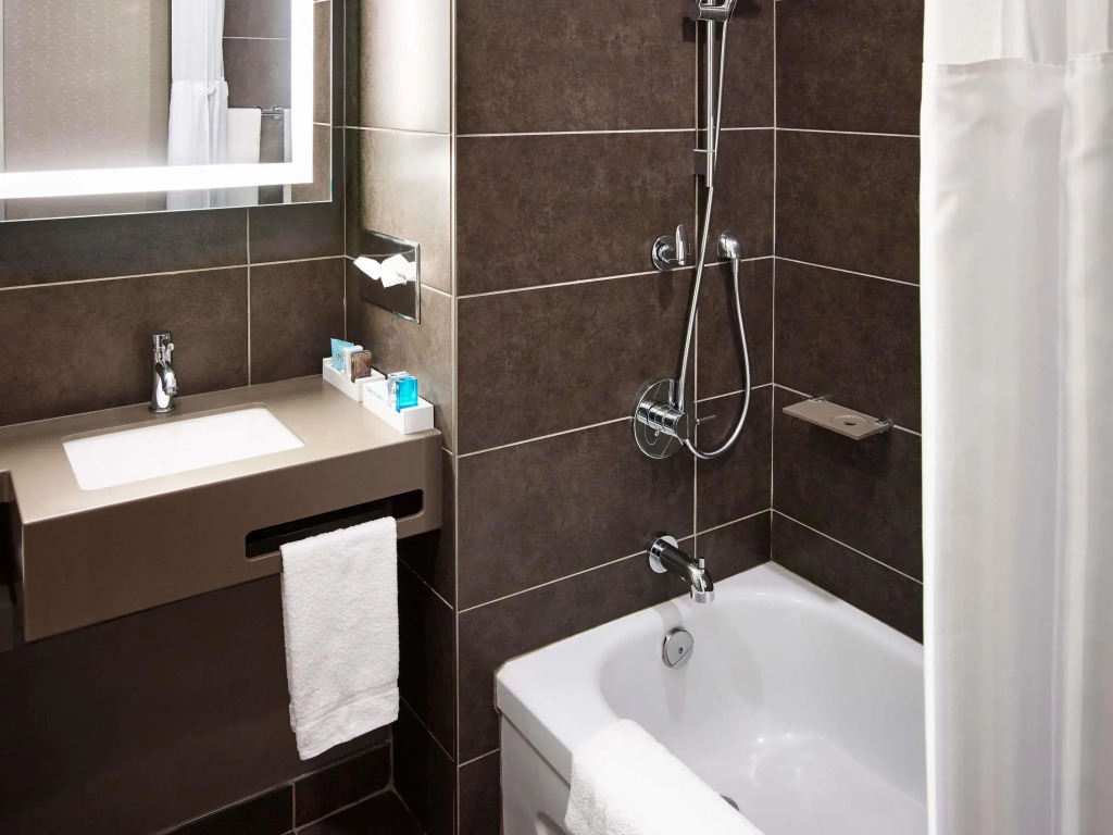 Novotel Toronto North York