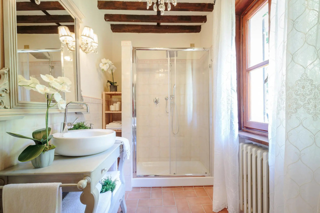 Bocciolo Stone Farmhouse