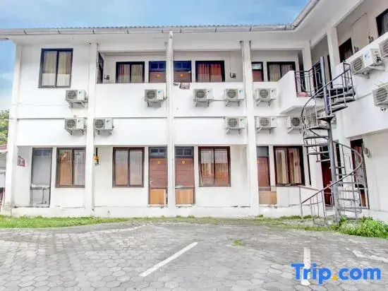 OYO 94756 23 Residence