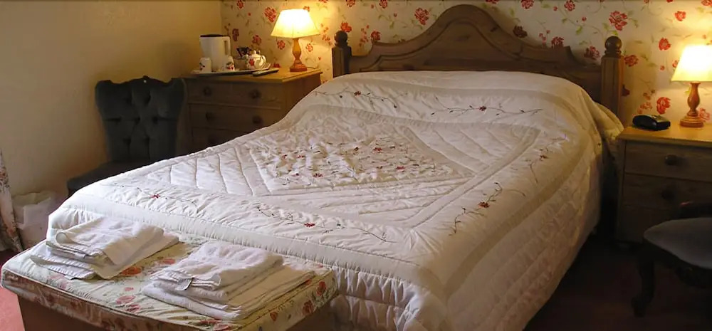 Whashton Springs Farmhouse B&B