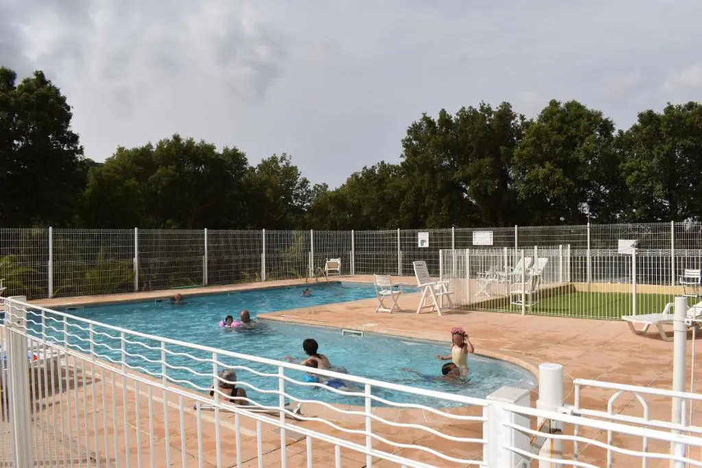 Petit mas au paradis avec piscine pour 6 personnes
