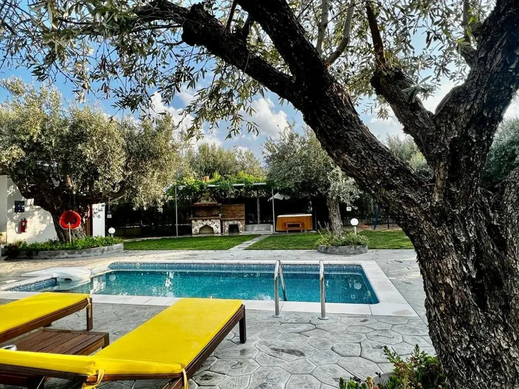 Olive Sense Villa with jacuzzi and sauna