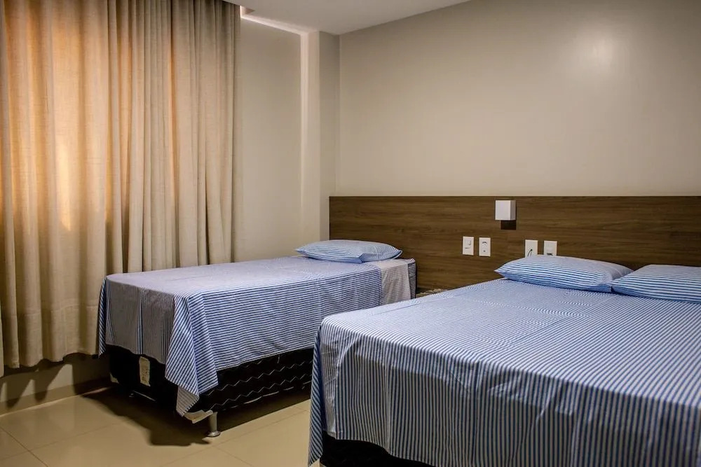 Ozaki's Hotel