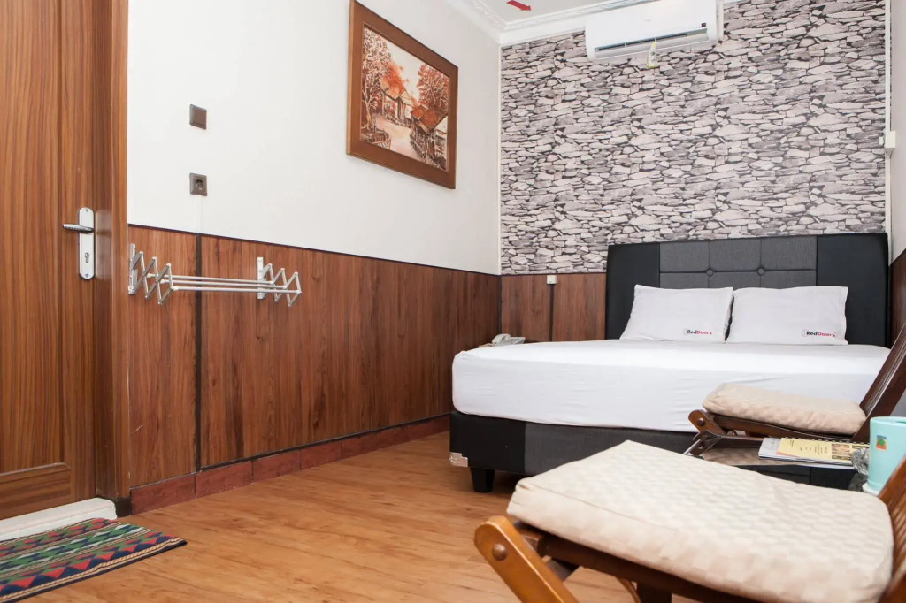 Hotel Sabang by RedDoorz