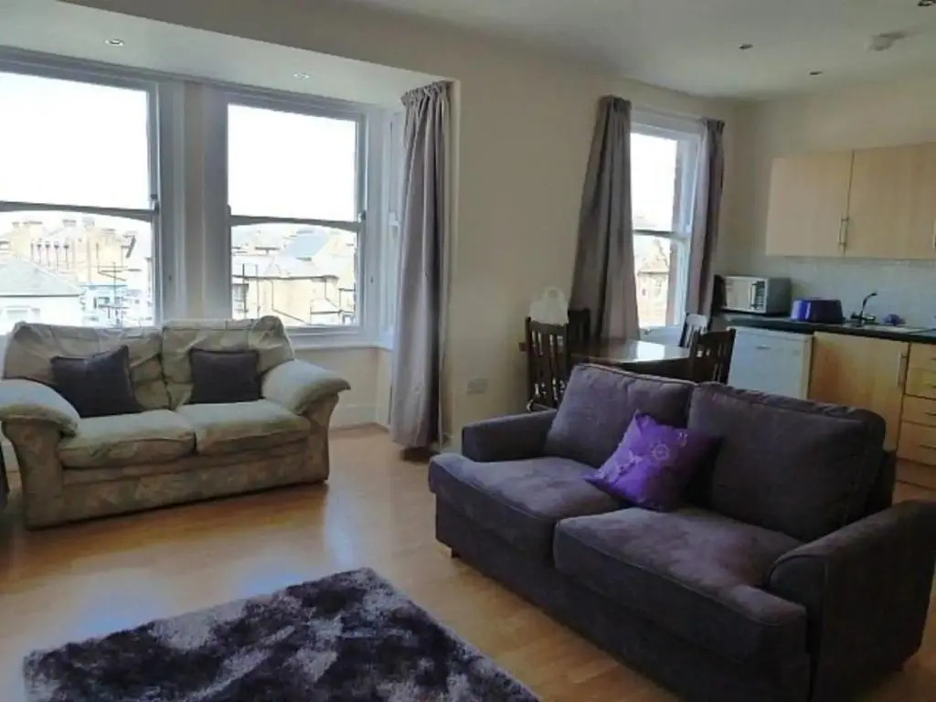 Top Floor Flat with Sea View