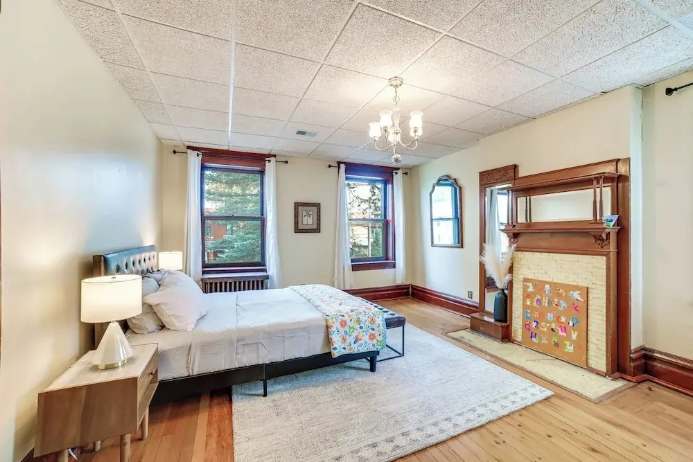 Spacious Pittsburgh Rental: Walk to Frick Park!