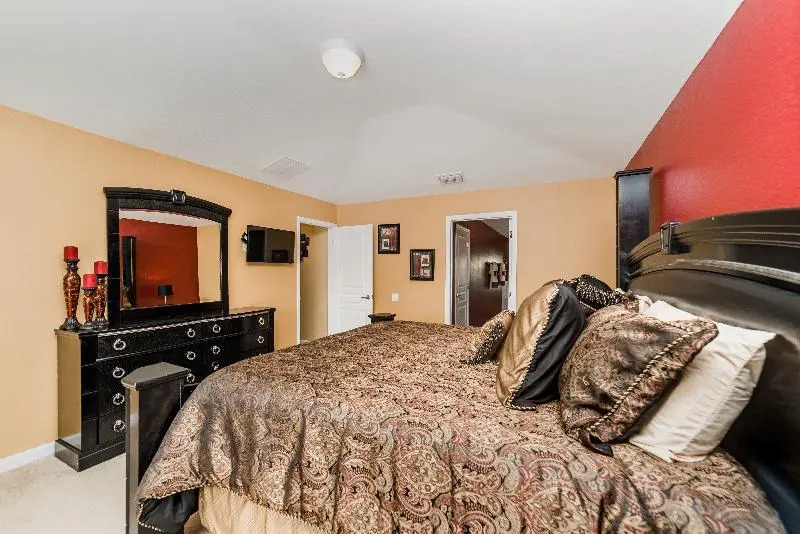 Windsor Hills Resort Homes, Townhomes & Condos