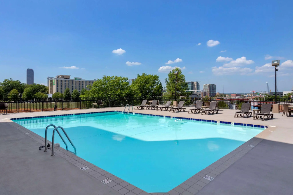 Comfort Inn & Suites Presidential