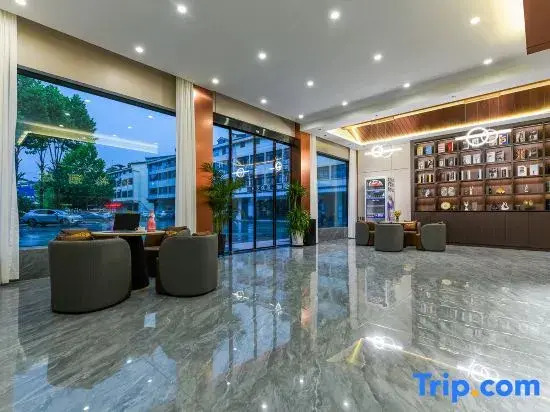 Mig Holiday Hotel