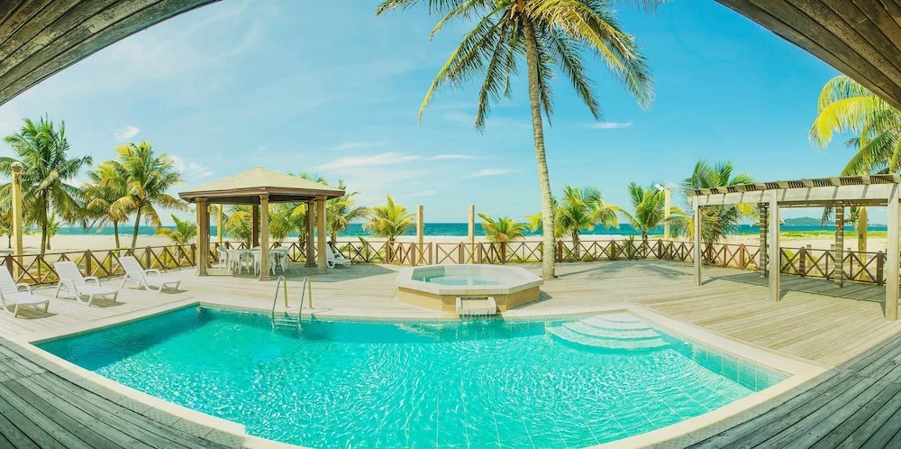 Tela Beach House 1