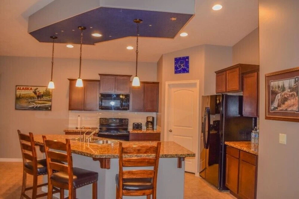 David and Margo Merrill - 3 Br Home