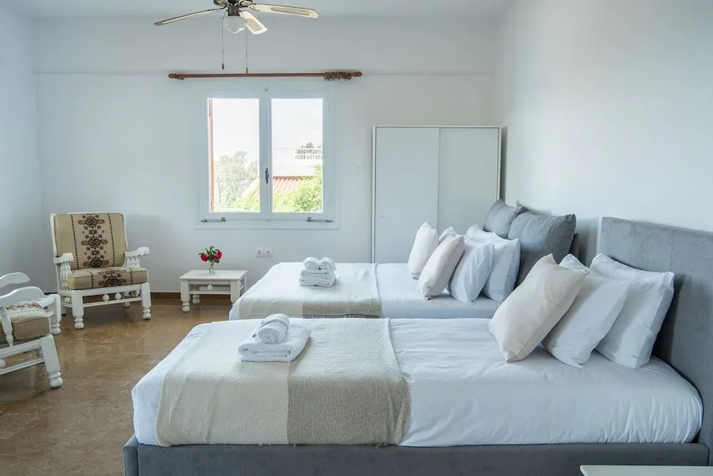 Phaedrus Living Sea View Villa Aegina