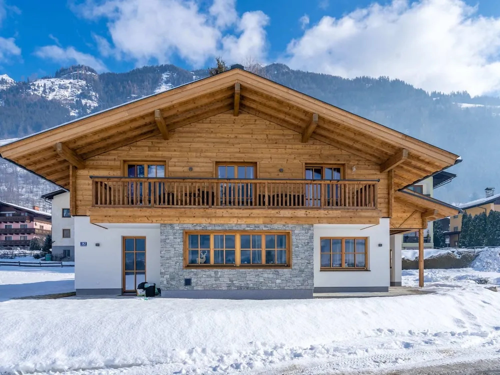 Chalet With Garden in Bad Hofgastein, Salzburg