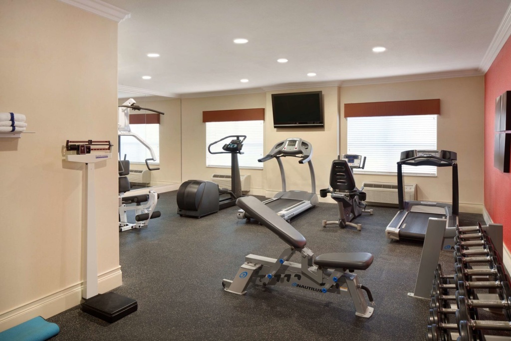 Country Inn & Suites by Radisson, Champaign North, IL