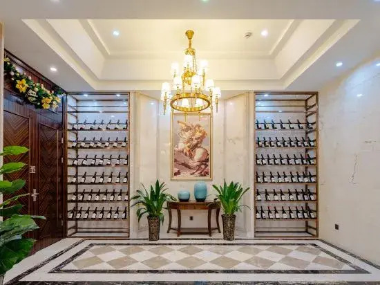 Peng'an Xiangru Heart Hotel (Xiangru Plaza)